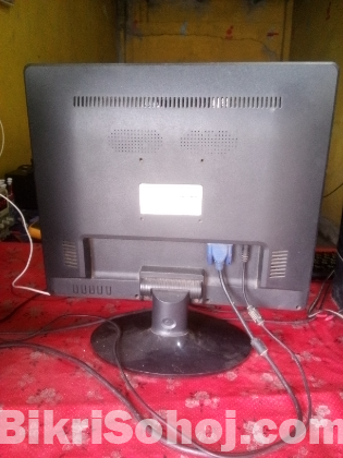 SAMSUNG PC + SKY VIEW 17' Monitor